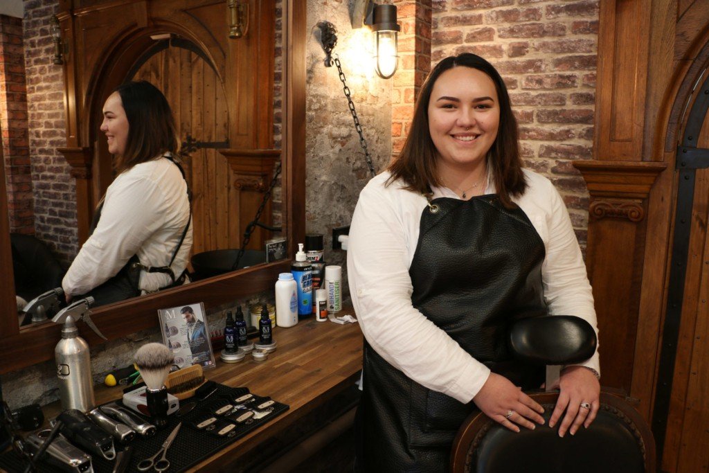 talesha ker nz cert in barber skills l3 grad web 1024x683