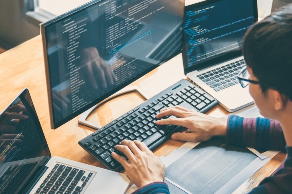 crop ef6c974b780c49ff09552f0d07d8737f